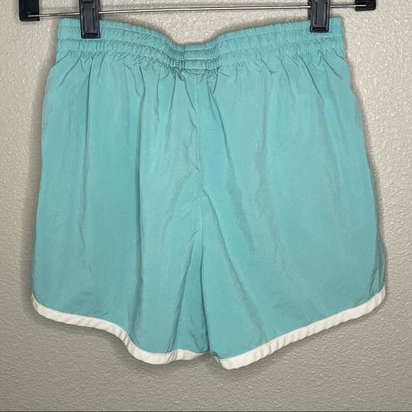 Brooks Mint color sport shorts size XS - Picture 2 of 4